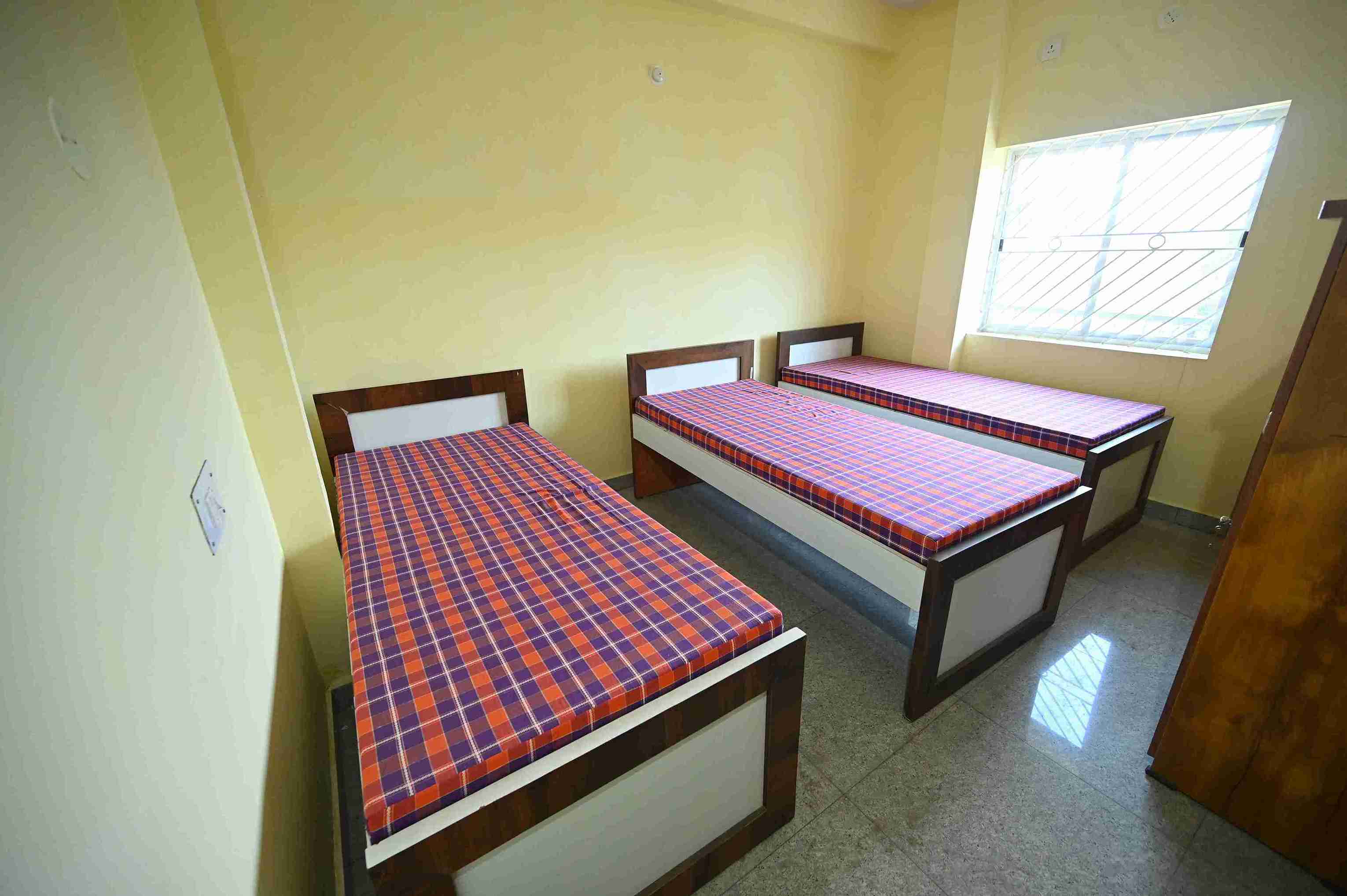 sbu hostel