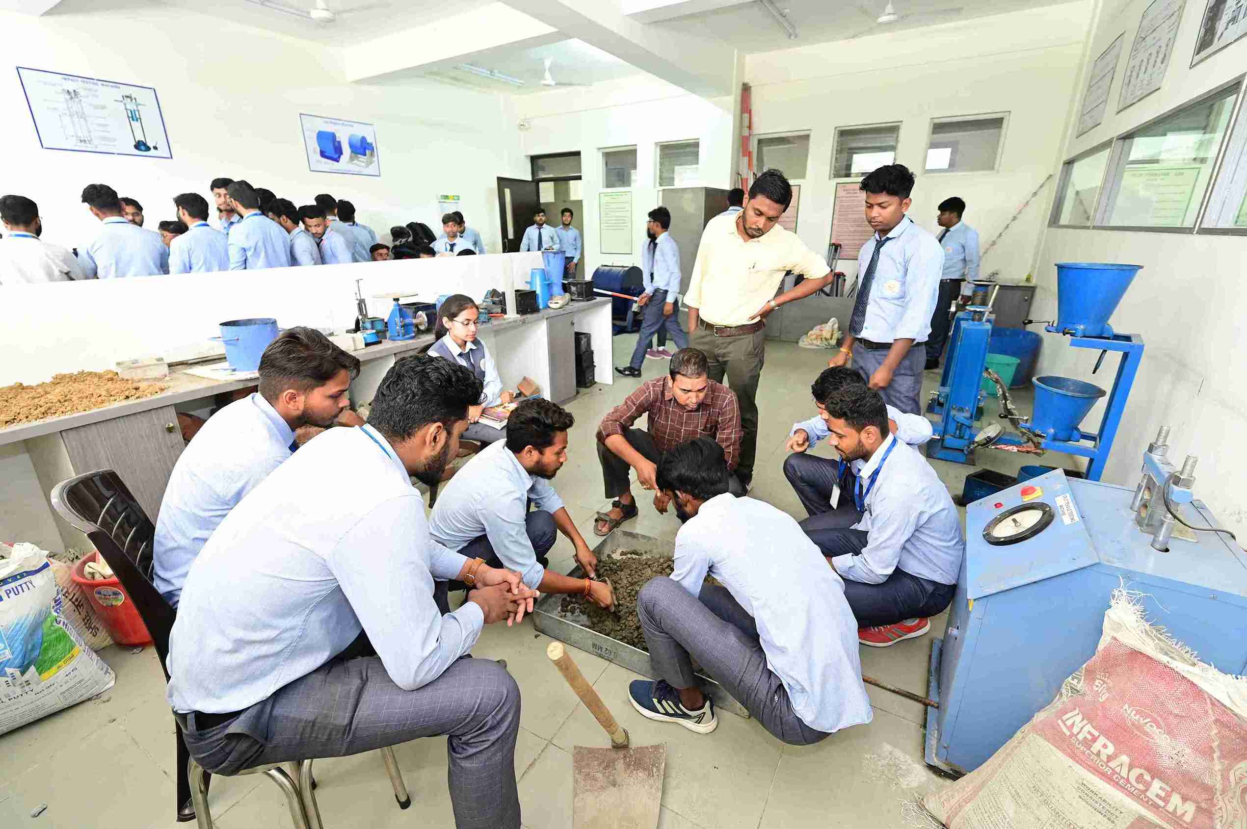 Labs & Workshops