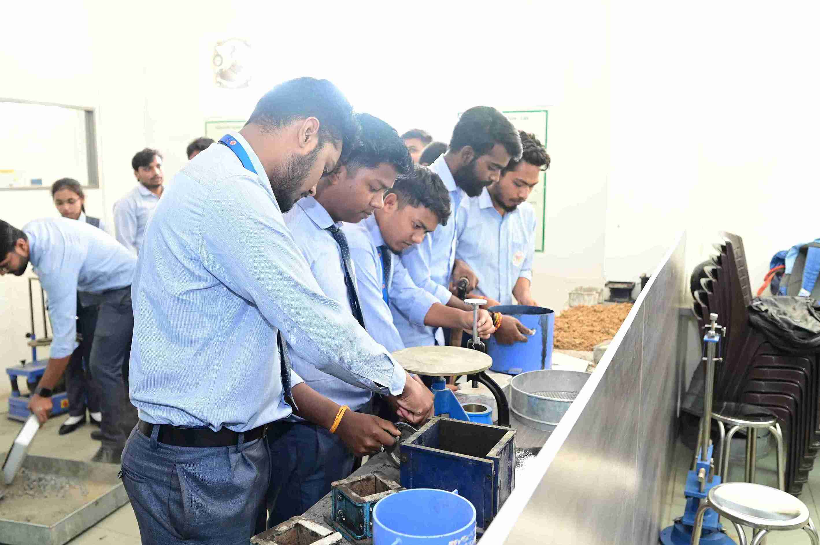 Labs & Workshops